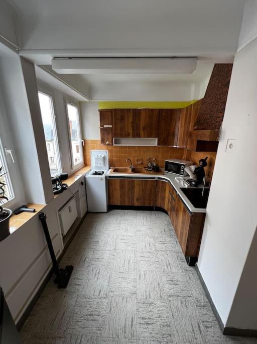 Robs Appartement In Center Bourges Exterior photo